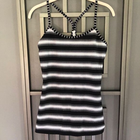 Lululemon ￼ Black and white stripe fitness top spaghetti strap size 10 - Picture 1 of 5